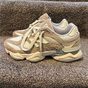New Balance 9060 Sneakers in Cream and Gray